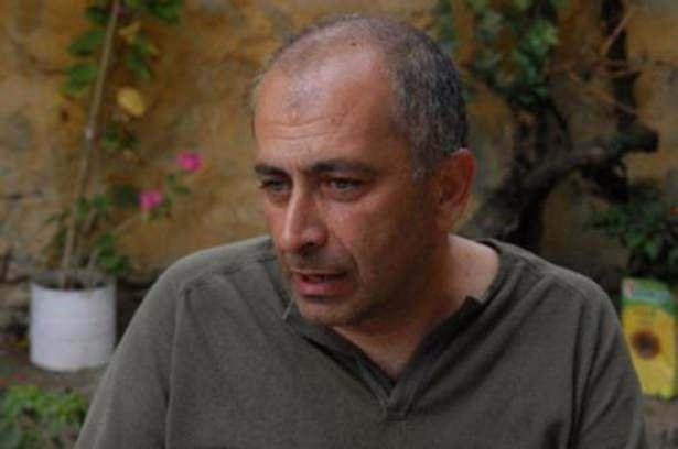 <p>Deniz Türkali, Barış Pirhasan'ın kardeşi.</p>

<p> </p>
