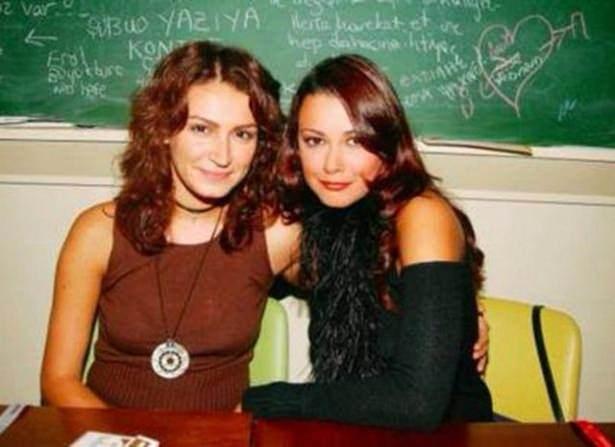 <p>Ayça İnci ile Ayşim İnci iki kardeş.</p>

<p> </p>
