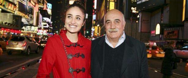 <p>Fadik Sevin Atasoy tiyatro kulislerinde büyüdü..</p>

<p> </p>
