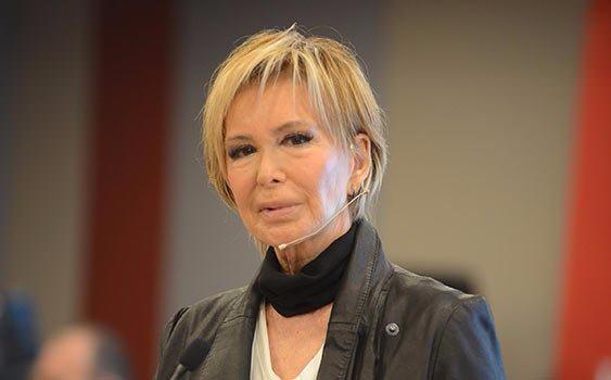 <p>İlker İnanoğlu'nun babası yapımcı Türker İnanoğlu annesi ise Filiz Akın.</p>

<p> </p>
