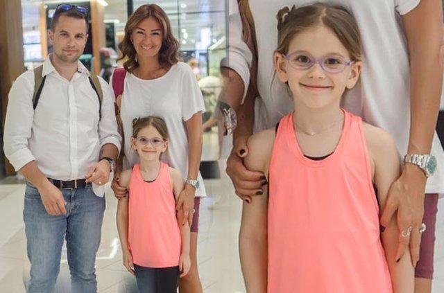 <p>Pınar Altuğ ve kızı Su</p>
