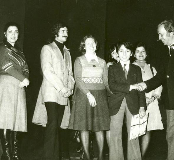 <p>CEM DAVRAN</p>
