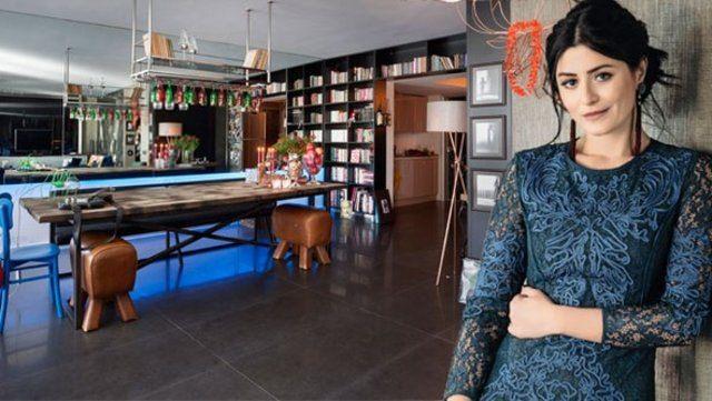 <p>Deniz Çakır, Kuruçeşme sahili üzerinde yer alan  evinin kapılarını InStyle-Home dergisine açtı. İşte Ünlü oyuncunun 190m2’lik muhteşem evi...</p>
