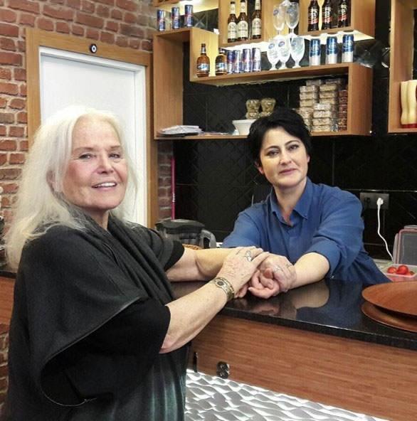 <p>GÖNÜL YAZAR - GÖNÜL ÖZYEĞİNER</p>

<p> </p>
