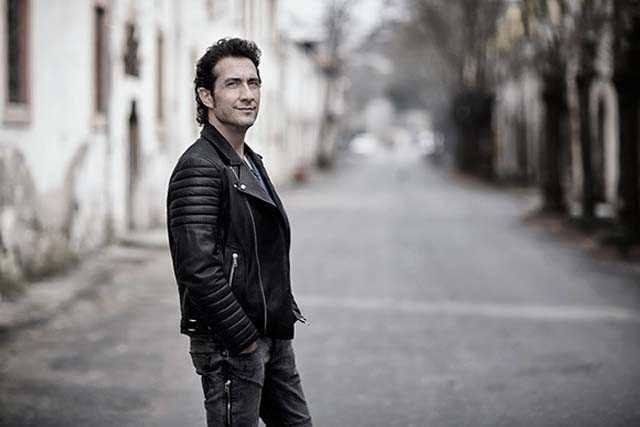 <p>KIRAÇ - TUFAN KIRAÇ</p>

<p> </p>
