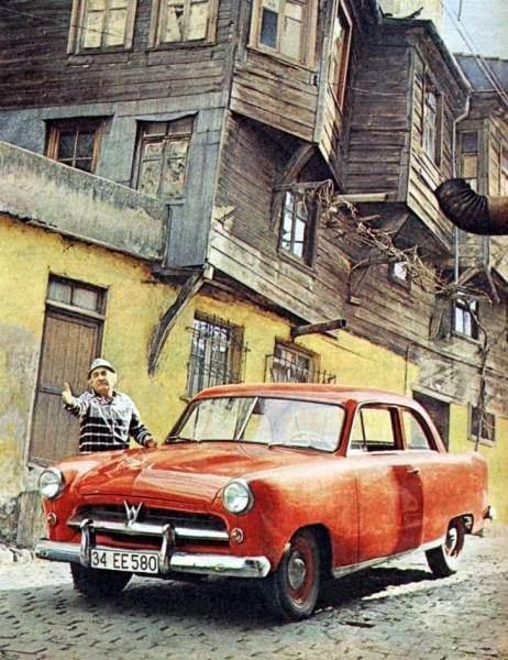 <p><strong>Ali Şen,</strong> "34 EE 580" plakalı 1956 model Willys arabasını 25.000 TL'ye satın almış.</p>

<p> </p>

