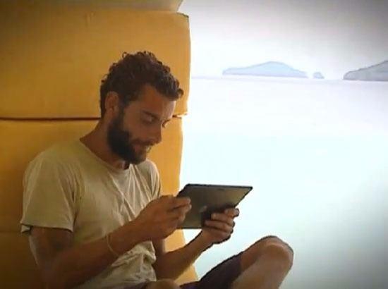 <p>Külegeç sanatçı bir aileden geliyor.</p>