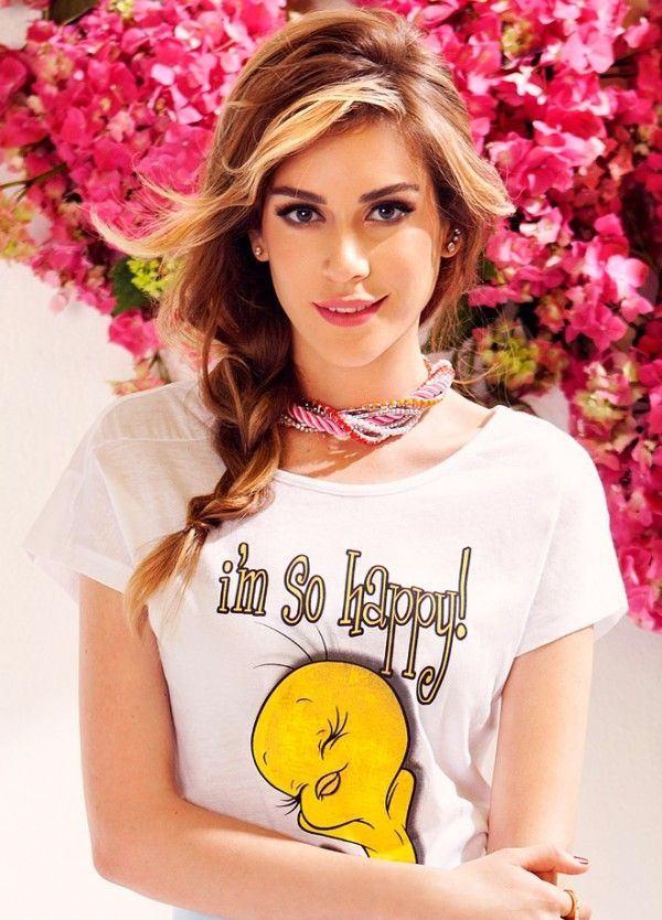 <p><strong>Sinem Kobal</strong> <br />
<br />
Beykent Üniversitesi Güzel Sanatlar Fakültesi Sahne ve Gösteri Sanatları Bölümü mezunudur.</p>