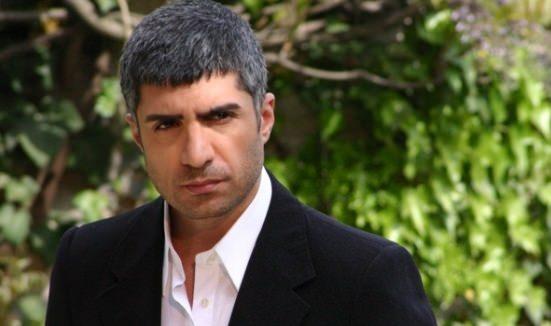 <p><strong>İstanbullu Gelin</strong></p>

<p>Dizinin başrol oyuncusu ise <strong>Özcan Deniz </strong>olacak</p>
