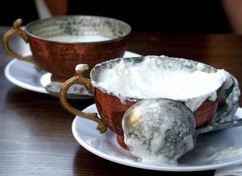 <p>Sinir sistemi üzerine de faydalı etkileri vardır.</p>
