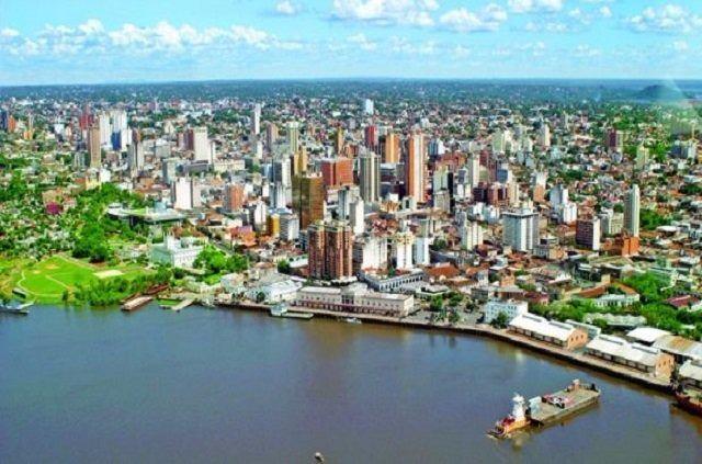 <p><strong>13 PARAGUAY</strong><br />
Dindar bir insanım: 87%<br />
Dindar değilim: 7%<br />
Ateistim: 2%<br />
Yanıt yok: 4%</p>
