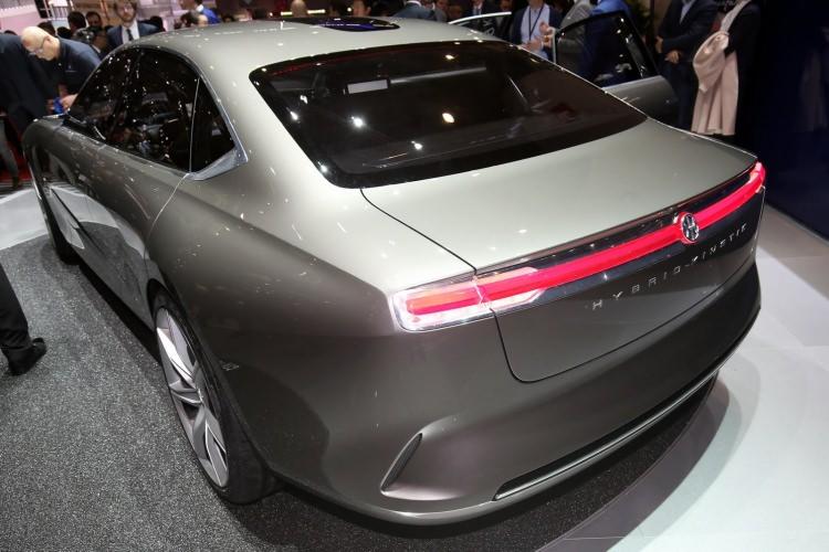 <p>Pininfarina H600</p>
