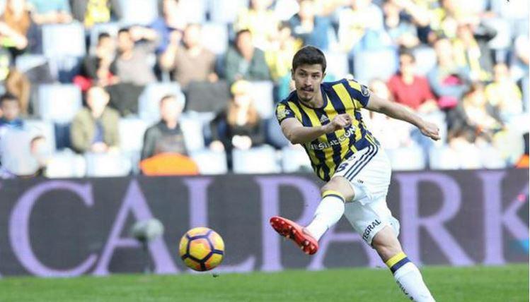 <p>Salih Uçan</p>
