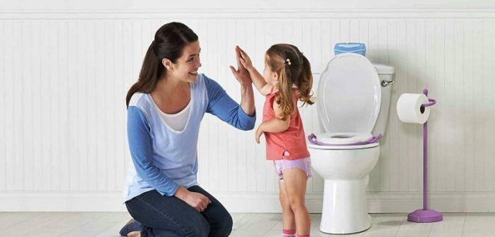 <p><strong>Yemeklerden sonra çocukları lazımlık ya da tuvalete oturtup önce bir oyun şeklinde olmak üzere tuvaletini yapmasını sağlayın. </strong></p>