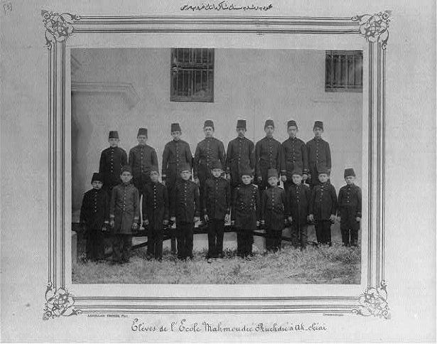 <p>Mahmudiye Orta Okulu'ndaki öğrenciler</p>

<p> </p>
