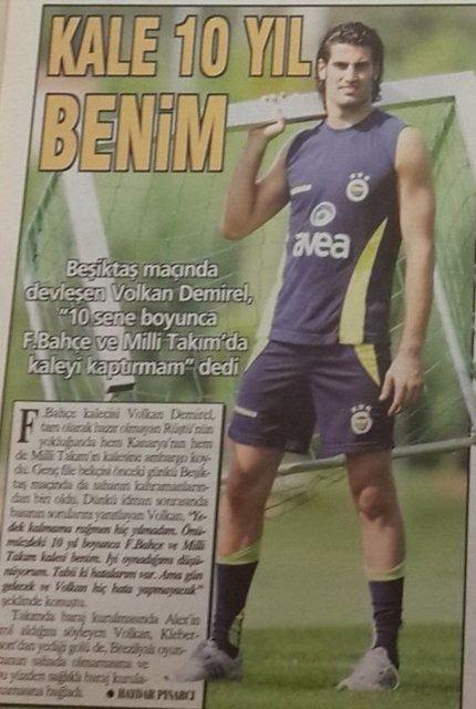 <p>19- Kleberson'un müthiş frikiğine engel olamasa da Volkan Demirel, 2-1'lik İnönü zaferinin baş mimarlarından biriydi. Formuyla Rüştü'yü kulübüye hapsetmesinin üstüne bir de iddialı açıklamalar yapmış. Söylediklerinde de haksız çıkmamış. Bravo.</p>

<p> </p>
