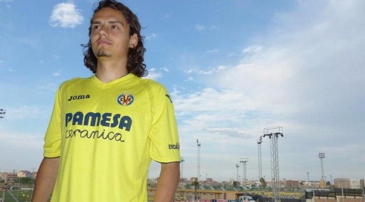 <p>Enes Ünal - Manchester City ===> Villarreal 14 Milyon Euro</p>
