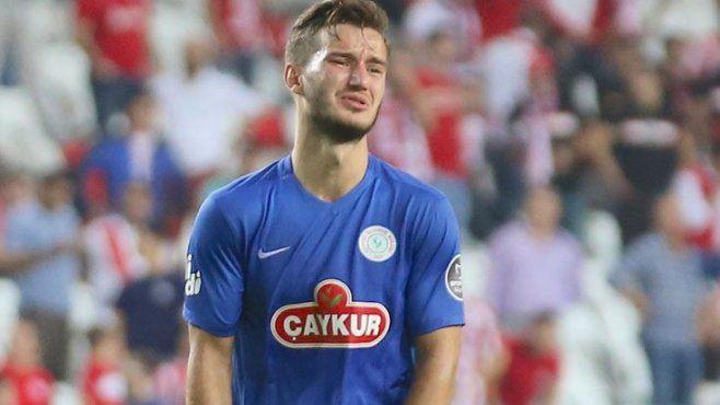 <p>Oğulcan Çağlayan, Rizespor'dan Borussia Dortmund'a</p>
