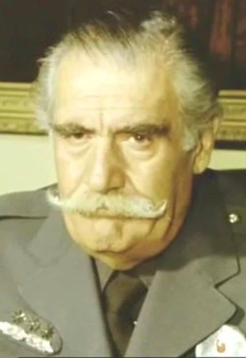 <p>Hulusi Kentmen</p>
