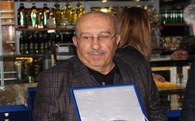 <p>Uğur Derin Dondurucu Ali Takmaklı Tutuklandı</p>

<p> </p>
