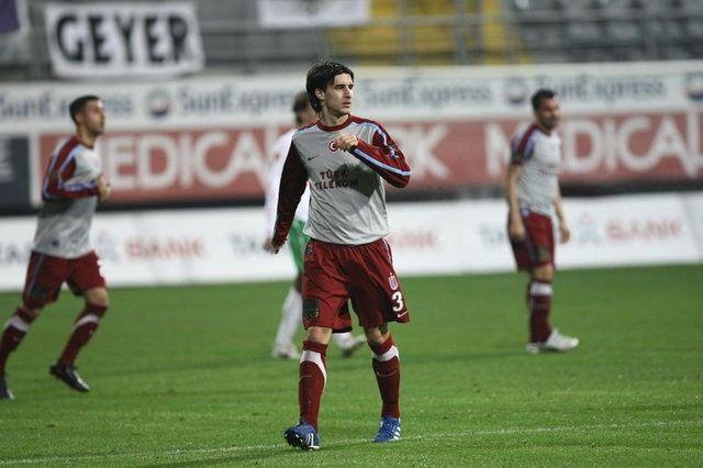 <p>Hrvoje Cale - Yaşı: 32 - Takımı: Inter Zapresic</p>
