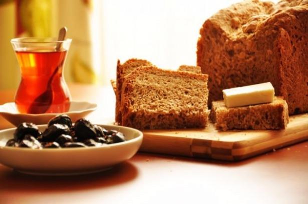 <p><strong>Ekmek hurmanın katığıdır</strong></p>

<p> </p>
