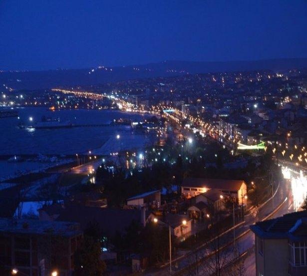 <p><strong>Tekirdağ</strong><br />
TOPLAM:77.1<br />
ERKEK: 74.4<br />
KADIN: 80.0</p>
<p> </p>