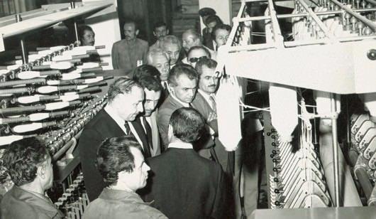 <p>İTÜ Erbakan'ı 1951 yılında Aachen Teknik Üniversitesinde ilmi araştırmalar yapmak, bilgi ve tecrübesini artırmak üzere Almanya´ya gönderdi. Almanya'da bulunduğu süre içerisinde Alman ordusu için araştırma yapan DVL araştırma merkezinde Profesör Schimit ile birlikte çalışmalar gerçekleştirdi ve hazırlamış olduğu doktora tezi ile Alman üniversitelerinde Doktor unvanını kullanmaya hak kazandı.</p>
<p> </p>