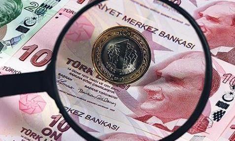 <p><strong>BORCUN NE KADARI SİLİNECEK?</strong><br />
<br />
İdari para cezalarında gecikme cezalarının yanı sıra borç asıllarının da yüzde 50'si silinecek. Yani 100 lira idari para cezası, 40 lira da bunun gecikme cezası olan bir borçlu bu tutarı öderken borç aslını 50 lira olarak, 40 lira gecikme cezasını da 50 lira borç aslına uygulanacak enflasyona göre güncellenecek tutarla birlikte ödeyecek.</p>
<p> </p>
<p> </p>