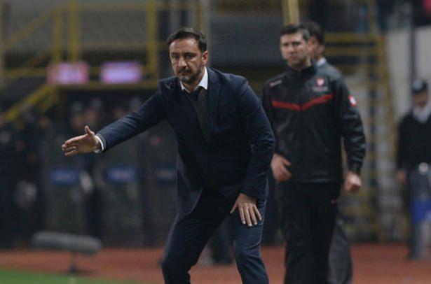 <p><strong>PORTEKİZLİ’NİN DIŞ SAHA FOBİSİ</strong><br />
Teknik direktör Vitor Pereira’nın, sadece Fenerbahçe’de değil, çalıştırdığı diğer takımlarda da deplasmanlar kabusu oldu...</p>