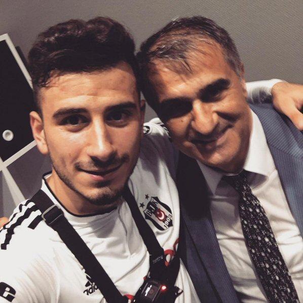 <p>Oğuzhan Özyakup: "Şampiyon"</p>

