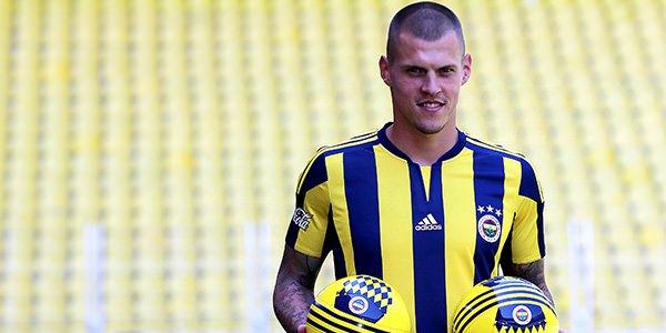 <p>Martin Skrtel 2.500.000 milyon avro</p>