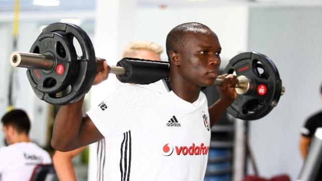 <p>Aboubakar 3.300.000 milyon avro</p>