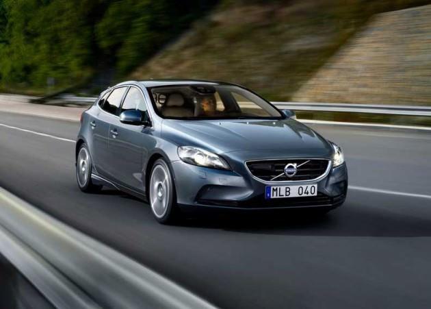 Volvo V40 – Küçük Aile (C-segmenti)