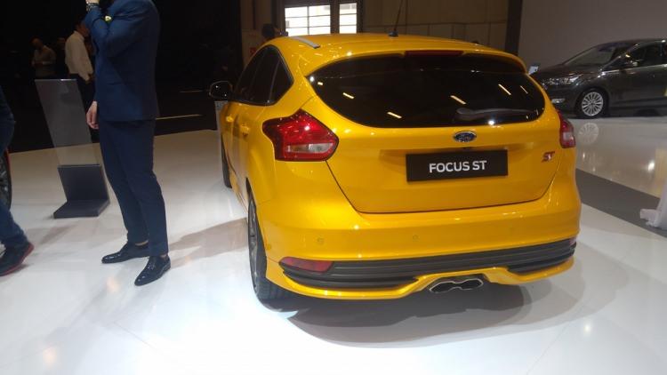 <p><span style="color:#FFA07A"><strong>Focus ST</strong></span></p>
