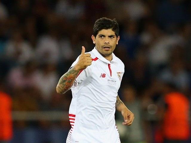 <p><strong>Ever Banega</strong><br />
Sevilla > Inter</p>