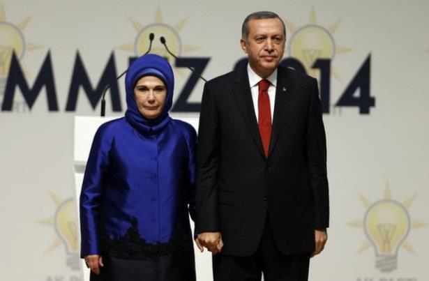 <p>Emine Erdoğan’ı diğer first lady adaylarından ayıran en önemli özelliği, siyasi tecrübesi ve pek çok kadın için rol model olması.</p>

<p> </p>
