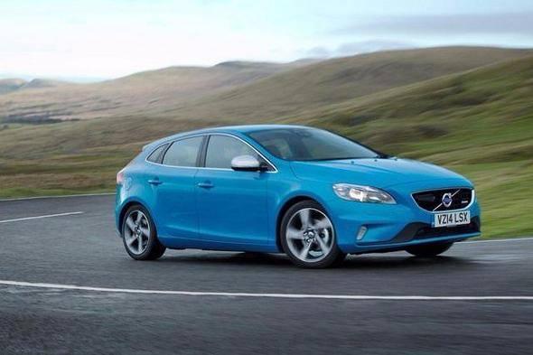 <p>V40 D2 Advance 1.560 cc. 115 hp Powershift 109 bin TL.</p>

<p> </p>
