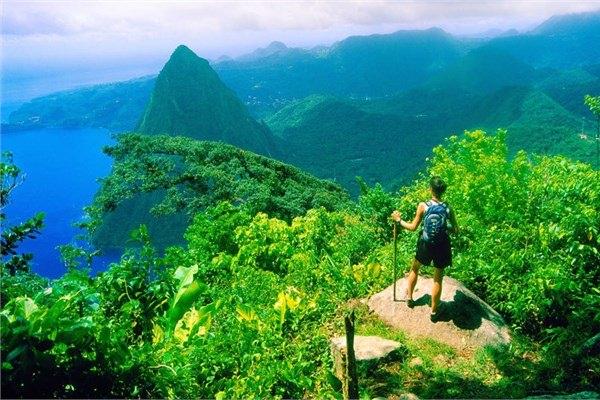<p><strong>Saint Lucia</strong></p>

<p>Karayipler</p>
