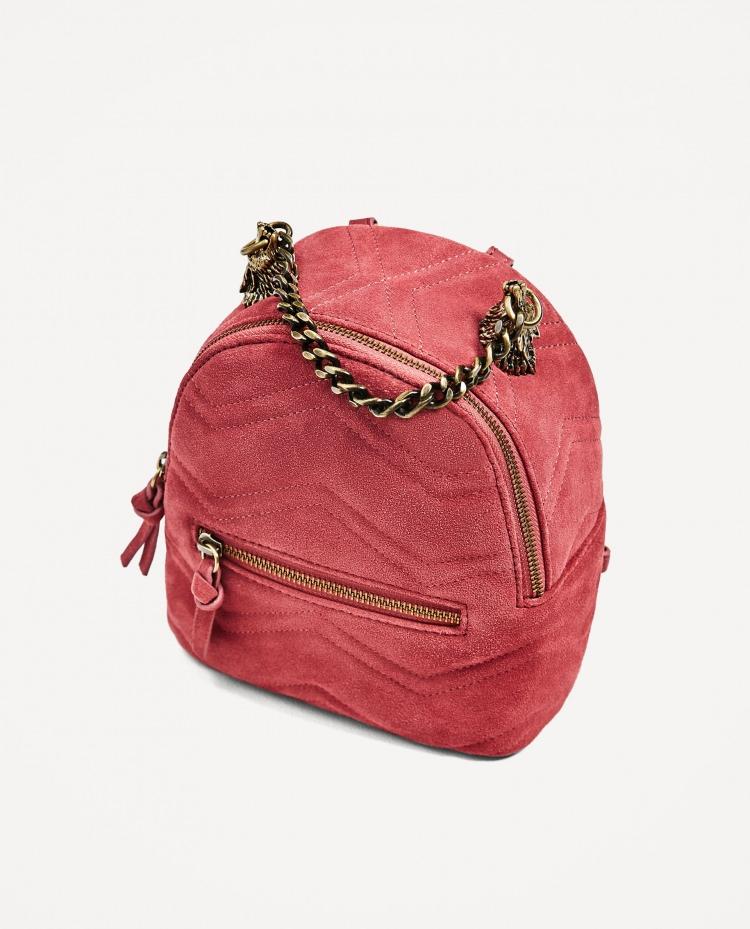 <p><strong>Zara</strong></p>

<p>Renkli sırt çantası 179,95 TL</p>
