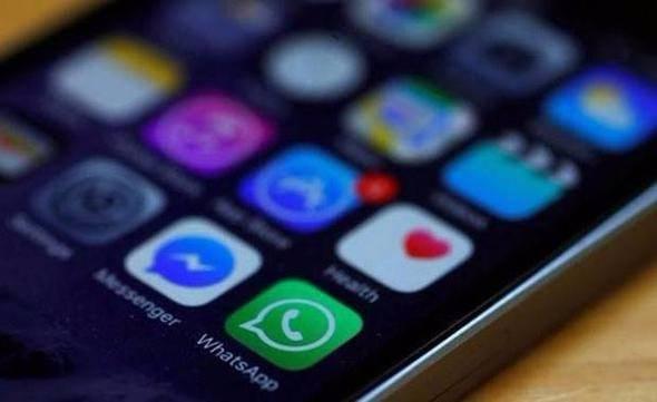<p>"Ayarlar"lardan "Veri Kullanımı"na tıklayarak, "Medyanın otomatik olarak indirilmesi" ayarlarını değiştirebilirsiniz. "Mobil veri kullanırken" düğmesine tıklayarak, verilerin wifi'sız ortamlarda indirilmesi opsiyonunu kapatabilir, ve telefon faturanızı azaltabilirsiniz.</p>
