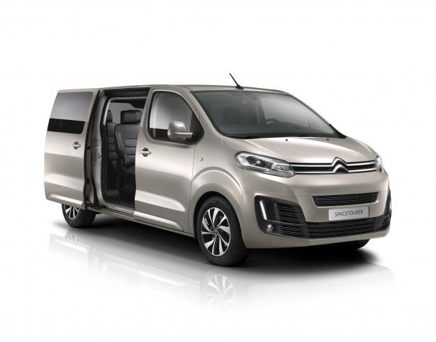 <p>Markanın ticari yüzü Space Tourer, 3 farklı gövde ve çeşitli iç tasarım seçeneklerine sahip</p>