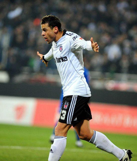 <p>Bobo - Yaşı: 30 - Takımı: Gremio (Brezilya)</p>