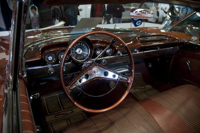 <p>Chevrolet-Impala 1960</p>

<p> </p>
