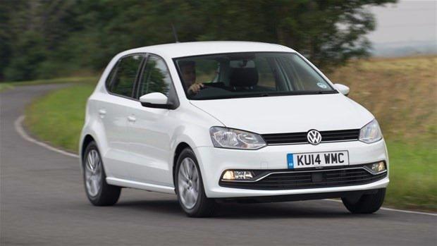 <p><strong>Volkwagen Polo 1.2 TSI BMT 90PS Manuel</strong></p>
<p>100 kilometredeki ortalama yakıt tüketimi: 4.7lt</p>