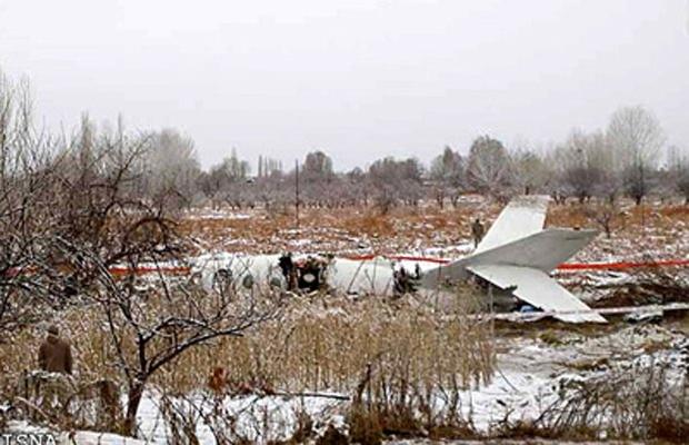 <p>19 Şubat 2003- İran Devrim Muhafızları'na ait askeri uçak bir dağa çakıldı, kazada 275 kişi yaşamını yitirdi.</p>