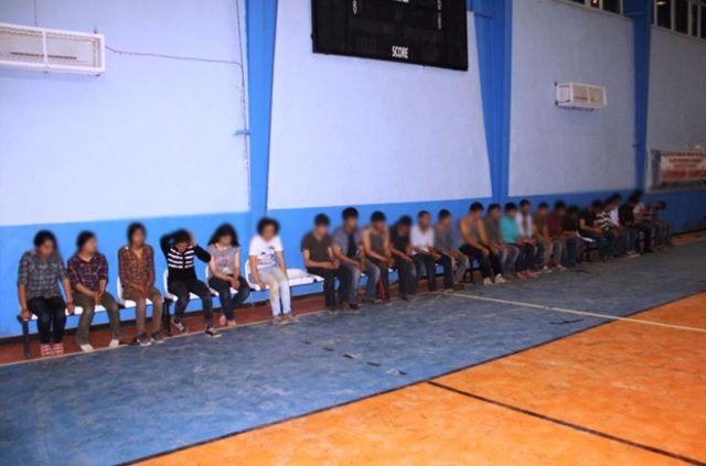 <p>Başsavcılık açıklamasında, Nusaybin'de operasyonun başladığı 14 Mart tarihinden beri 71 şüpheli hakkında 'silahlı terör örgütüne üye olmak', 'devletin birliği ve bütünlüğünü bozmak', 'örgüte bilerek ve isteyerek yardım etmek', 'terör örgütü propagandası yapmak', 'görevi yaptırmamak için direnmek', 'kasten öldürmek' ve 'kamu malına zarar vermek' suçlarından soruşturma başlatıldığı ve 27 kişinin tutuklandığı da belirtildi.</p>
<p> </p>
