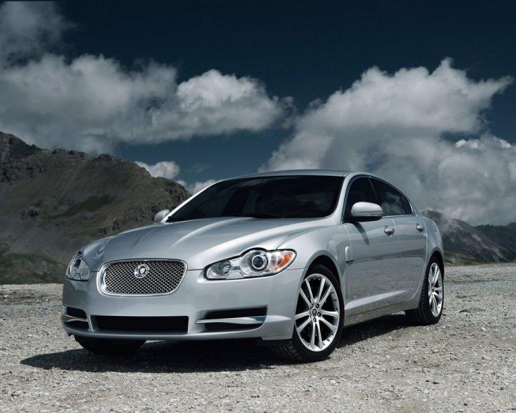 <p>Jaguar XF Mk1</p>
