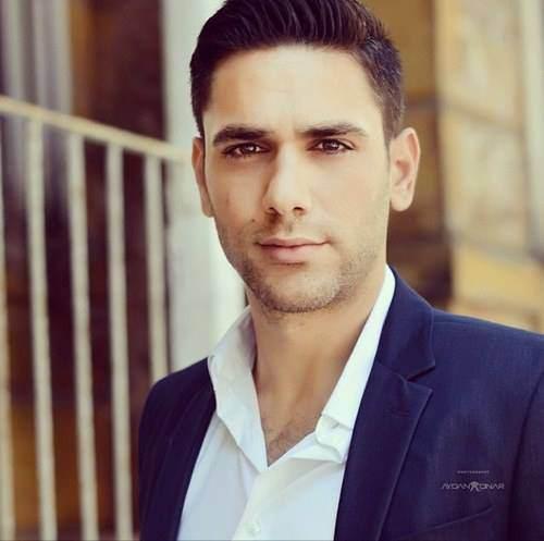 <p>Kadir Doğulu - 34</p>

<p> </p>
