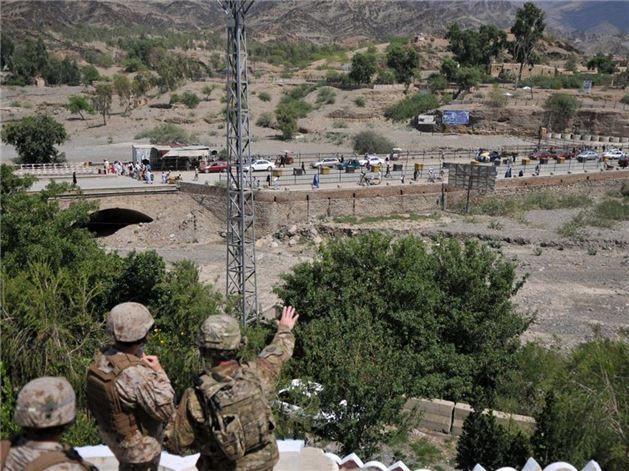 <p>Afganistan-Pakistan Torkham sınırı.</p>

<p> </p>
